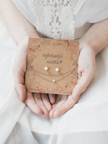 Dárková karta Nejkrásnější nevěsta a set šperků
