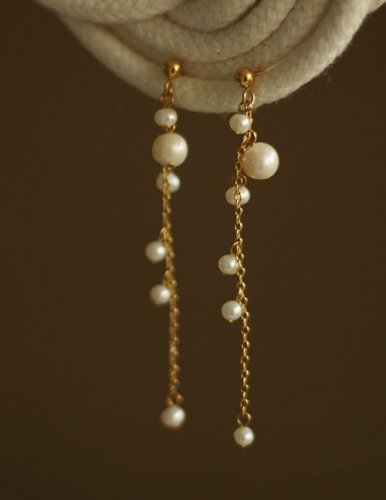 Svatební náušnice řetízky s perlami